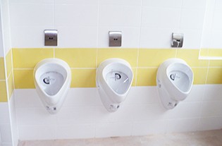 Modernizácia stredoškolských toaliet
